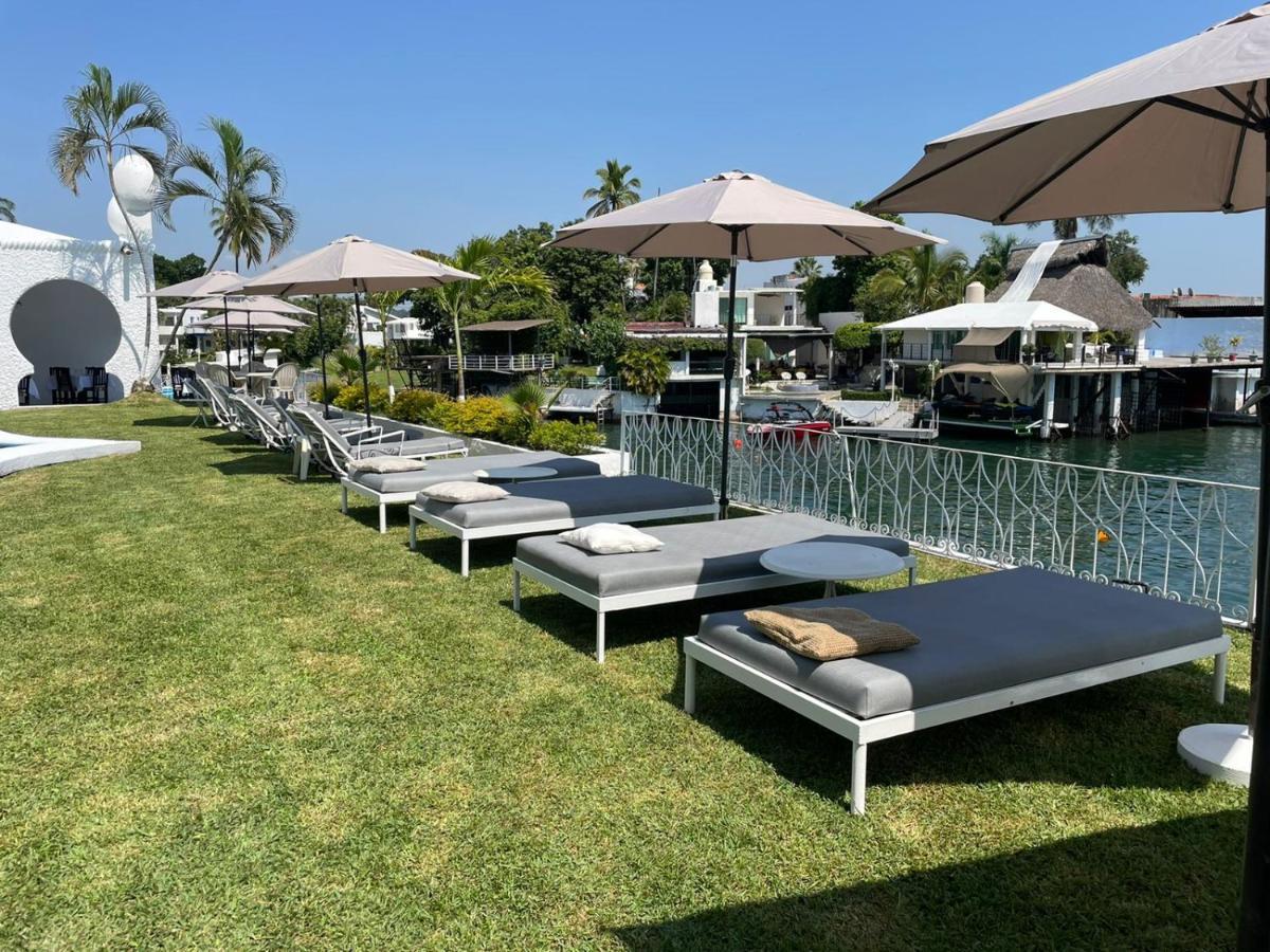 Marina Palace Teques Tequesquitengo Bagian luar foto