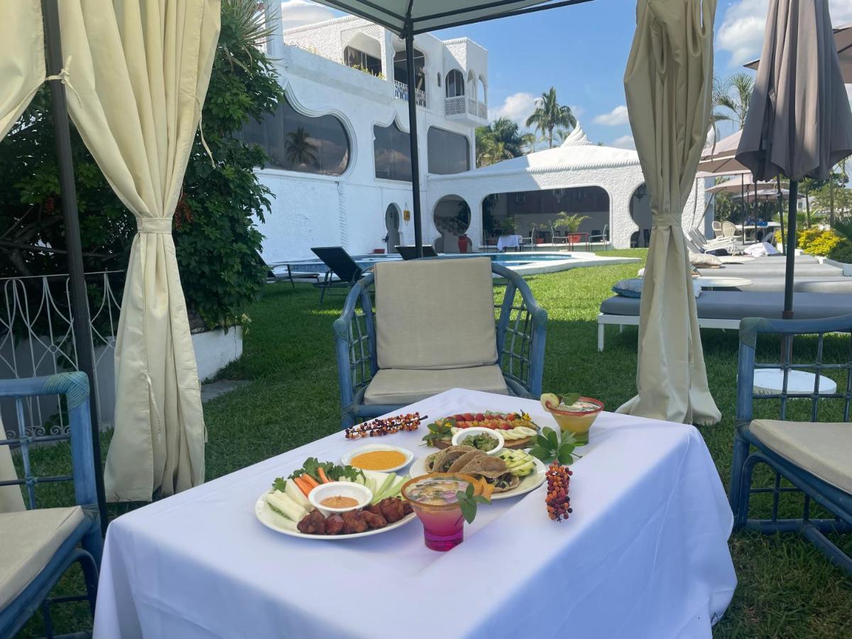 Marina Palace Teques Tequesquitengo Bagian luar foto